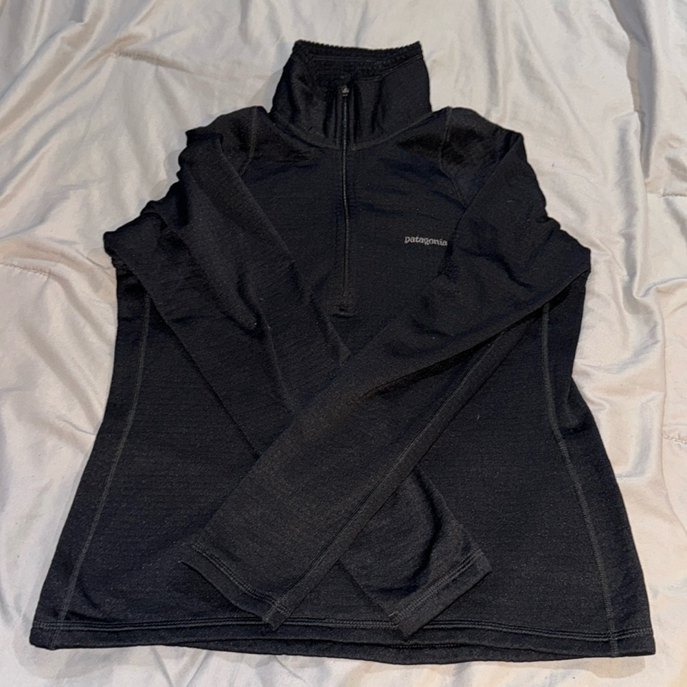 PATAGONIA WOMENS SWEATER